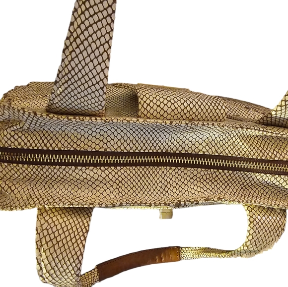 Boktier Beige Leather Scale Shoulder Bag
